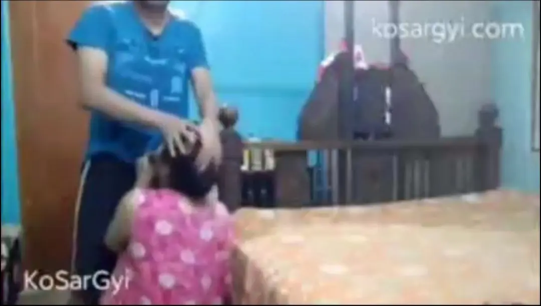 အပေးကောင်းတဲ့ အန်တီကြီး – Big Ass Old Woman Blowjob And Doggy Style Sex