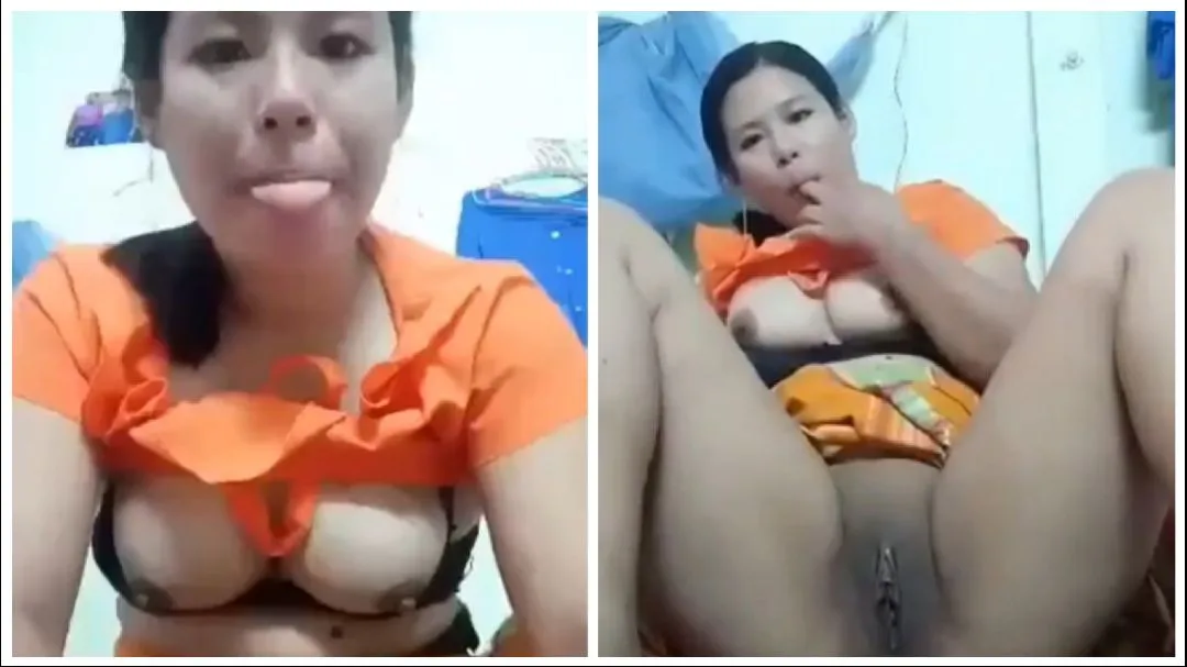 တံတွေးစွတ်ပြီးပွတ်တဲ့ မမ – Big Ass Lady Pussy Finger Fuck With Saliva