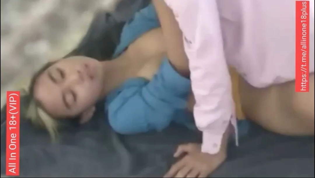 ပုဆိုးခင်းပြီး အမှန်အကန်ကြိတ်တဲ့အတွဲ – Pretty Girl Cheating her Boyfriend and Outdoor Fuck