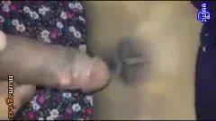 ဂေါ်လီတလုံးနဲ့ကြိတ်တဲ့မြန်မာ