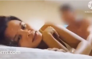 မှုတ်ခိုင်းပြီး ဖင်ကုန်းတေ့လိုး မြင်းစီးအောကား